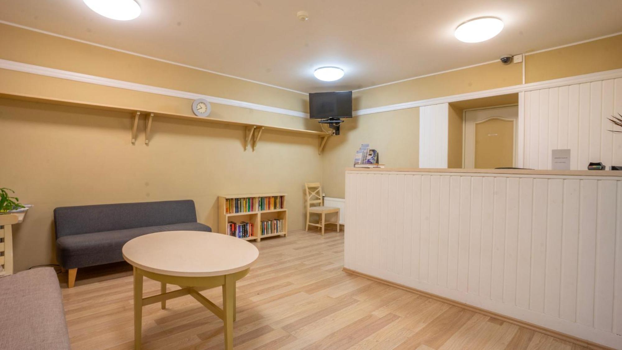 Kongo Hotel Haapsalu Buitenkant foto